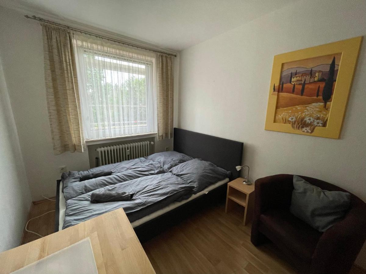 Schoenes Einfaches Zimmer In Ольденбург Екстер'єр фото